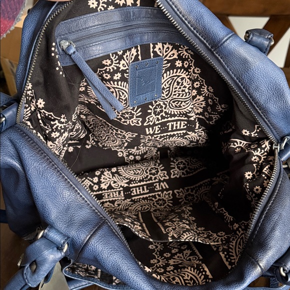 We The Free Emerson Dark Rinse Shoulder Bag - Picture 7 of 7